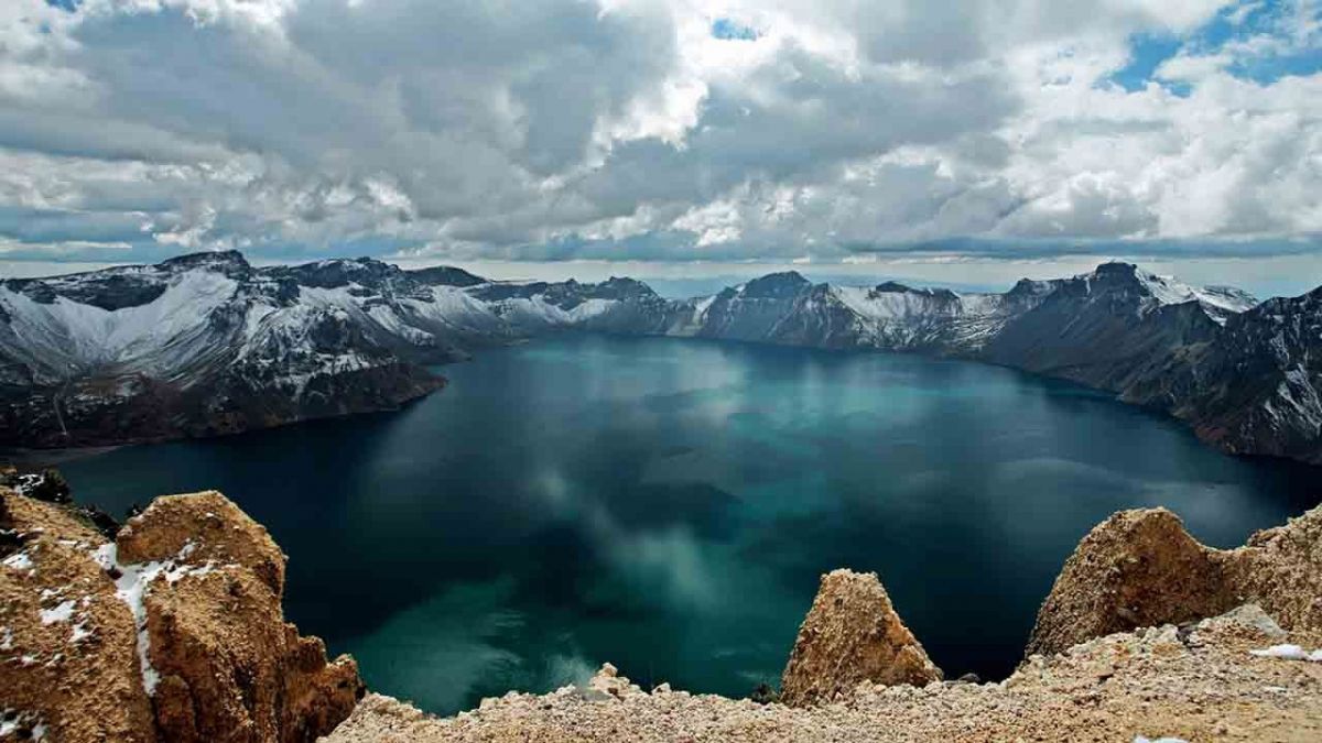 At the Edge of the World, Staring into the Eye of Heaven