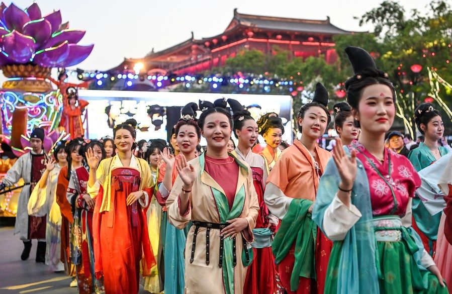 A Night in the Golden Age: Chasing the Tang Dynasty Dream in Xi'an