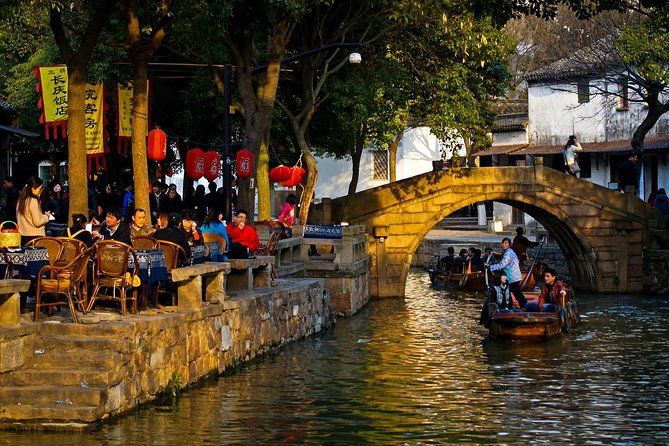 Tongli: The Water Town That Time (Almost) Forgot