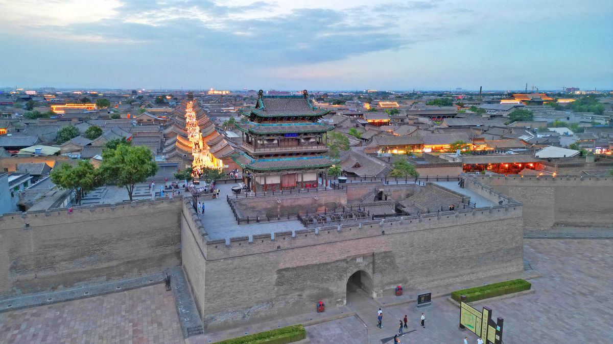 Pingyao Isn't a Tourist Town. It's a Time Machine.