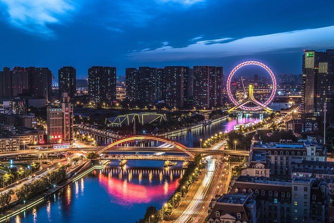 The Ferris Wheel on a Bridge: Seeing Tianjin from a Turning Point